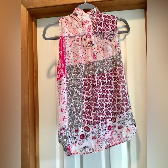 Women’s Boho New York & Company sleeveless top Size Small - Picture 2 of 5